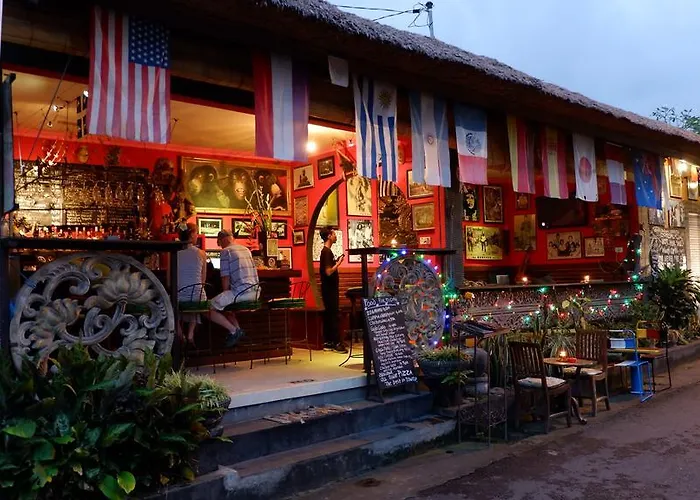 Hai Homestay 2*