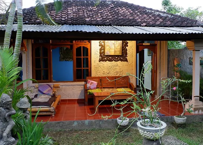 Hai Homestay 2*